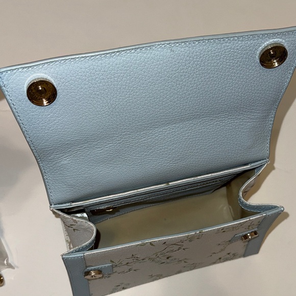 Ariel Okin X Neely & Chloe Floral Top-Handle Shoulder Bag in Light Blue - Picture 7 of 12